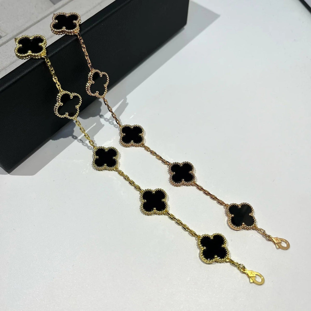[⭐Shinejoy] CLOVER 5 MOTIF ONYXS BRACELET COLLECTION