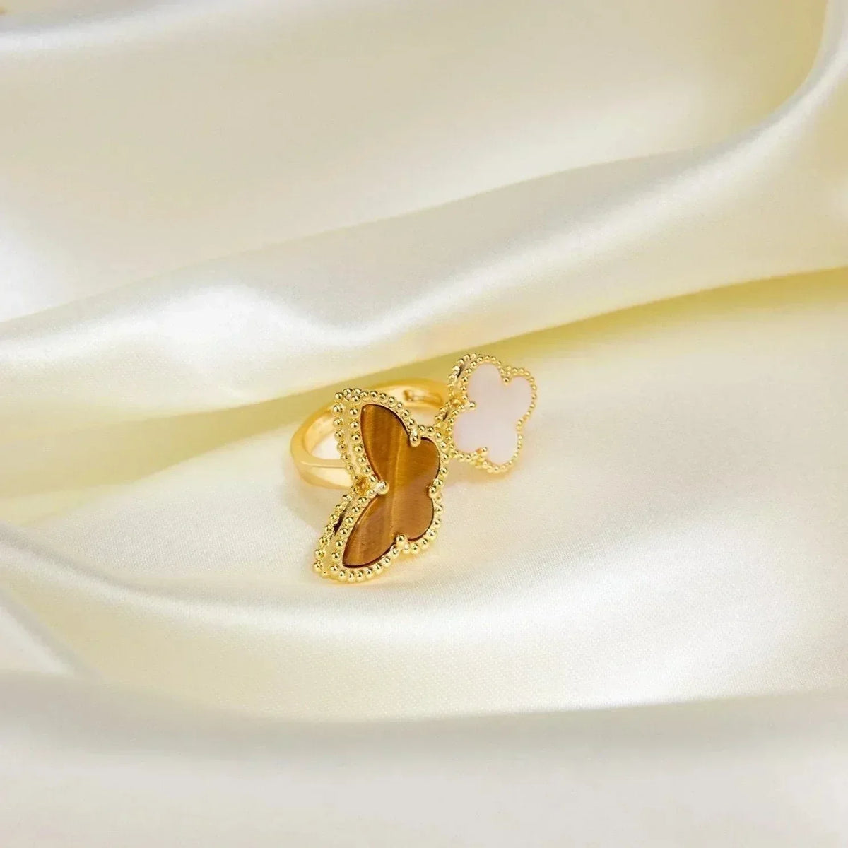 [⭐Shinejoy]LUCKY BETWEEN THE FINGER RING