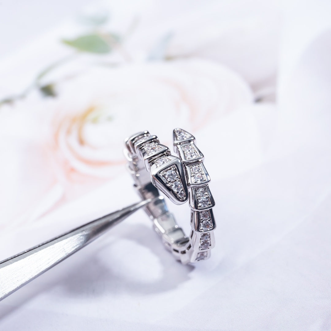 [⭐Shinejoy]SERPENTI RING SILVER DIAMOND PAVED 4MM