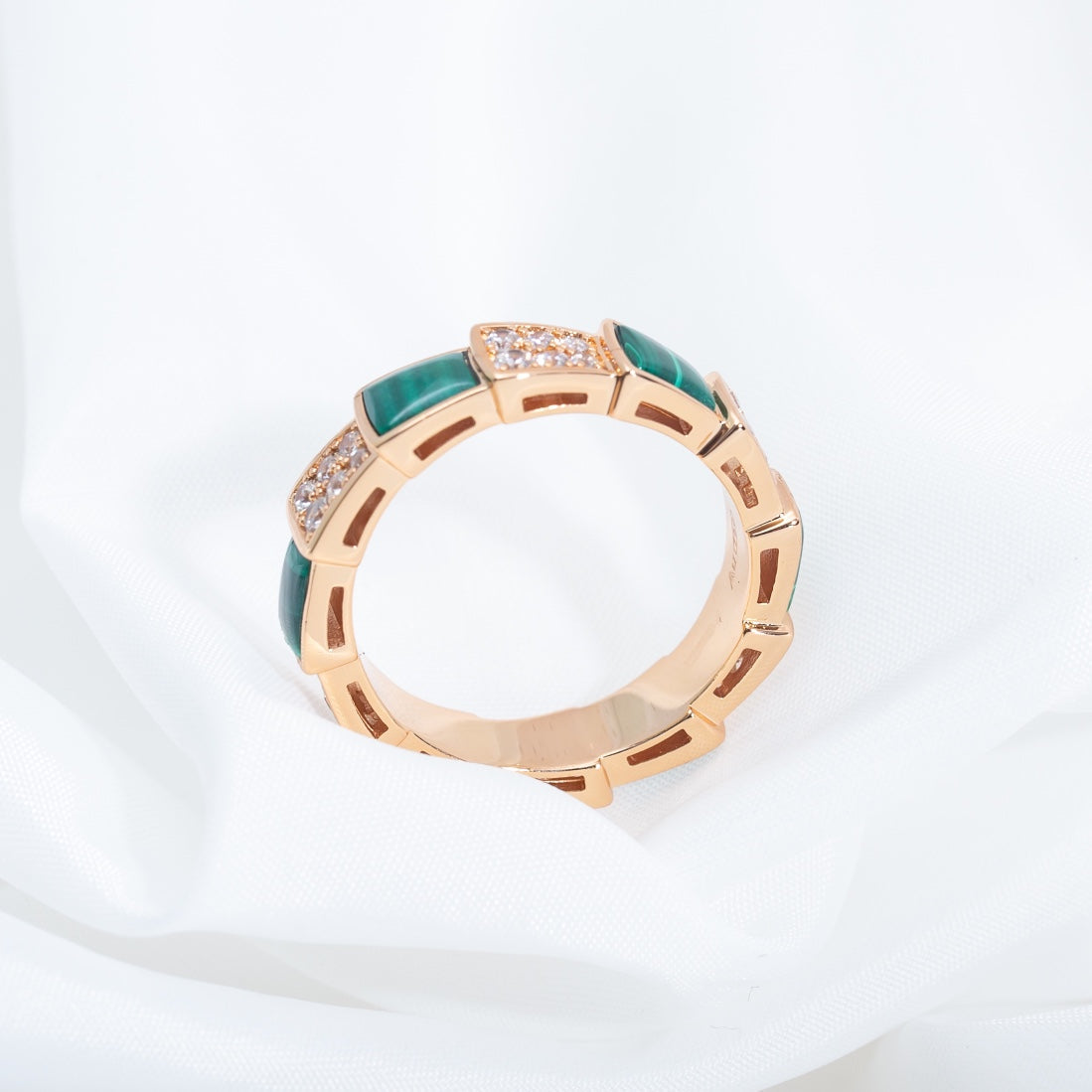 [⭐Shinejoy]SERPENTI RING PINK GOLD MALACHITE DIAMOND PAVED 4MM