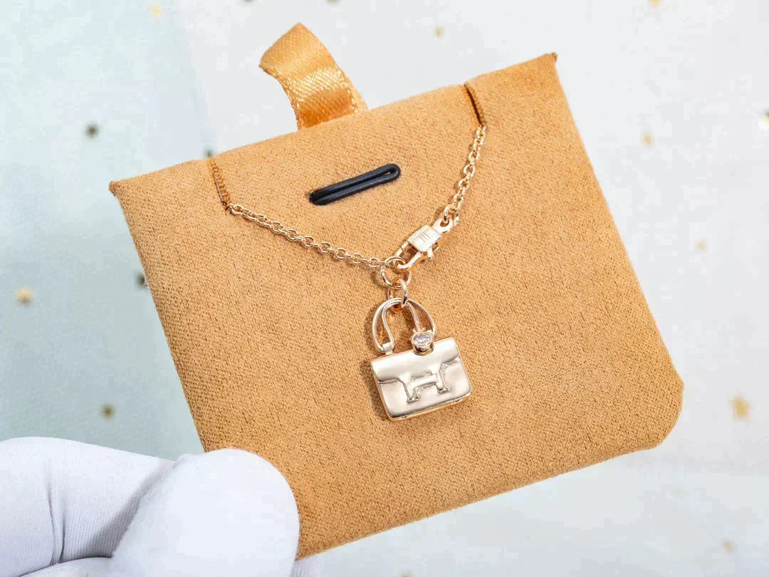 [⭐Shinejoy]AMULETTE PEDANT ROSE GOLD NECKLACE