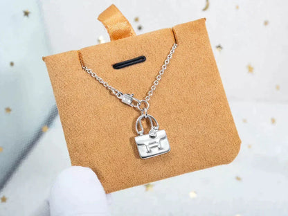 [⭐Shinejoy]AMULETTE PEDANT SILVER NECKLACE