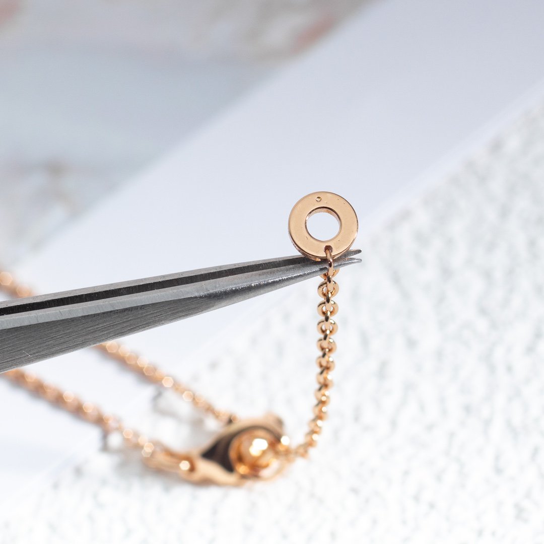 [⭐Shinejoy]ZERO 1 WHITE CERAMIC PINK GOLD DIAMOND NECKLACE