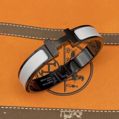 [⭐Shinejoy]H BRACELET 12MM BLACK WHITE CERAMIC