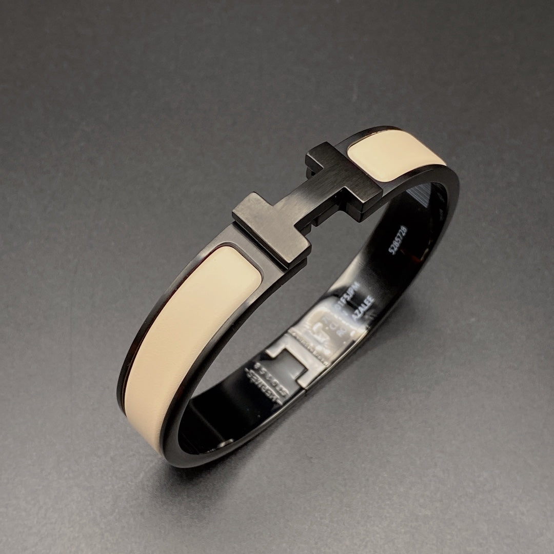 [⭐Shinejoy]H BRACELET 12MM BLACK BEIGE CERAMIC