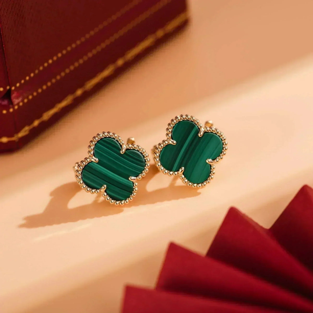 [⭐Shinejoy]CLOVER MEDIUM 1 MOTIFS MALACHITE  EARRINGS
