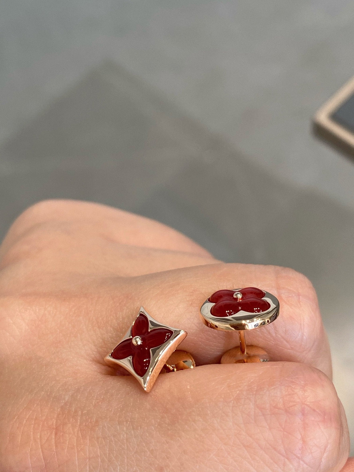 [⭐Shinejoy]STAR AND SUN PINK GOLD CARNELIAN STUD EARRINGS