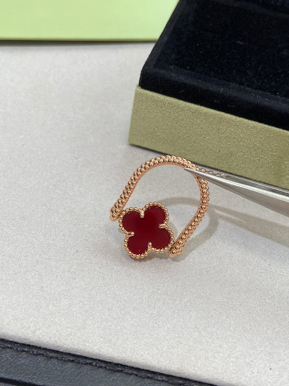 [⭐Shinejoy]CLOVER RIVERSIBLE ROSE GOLD RING