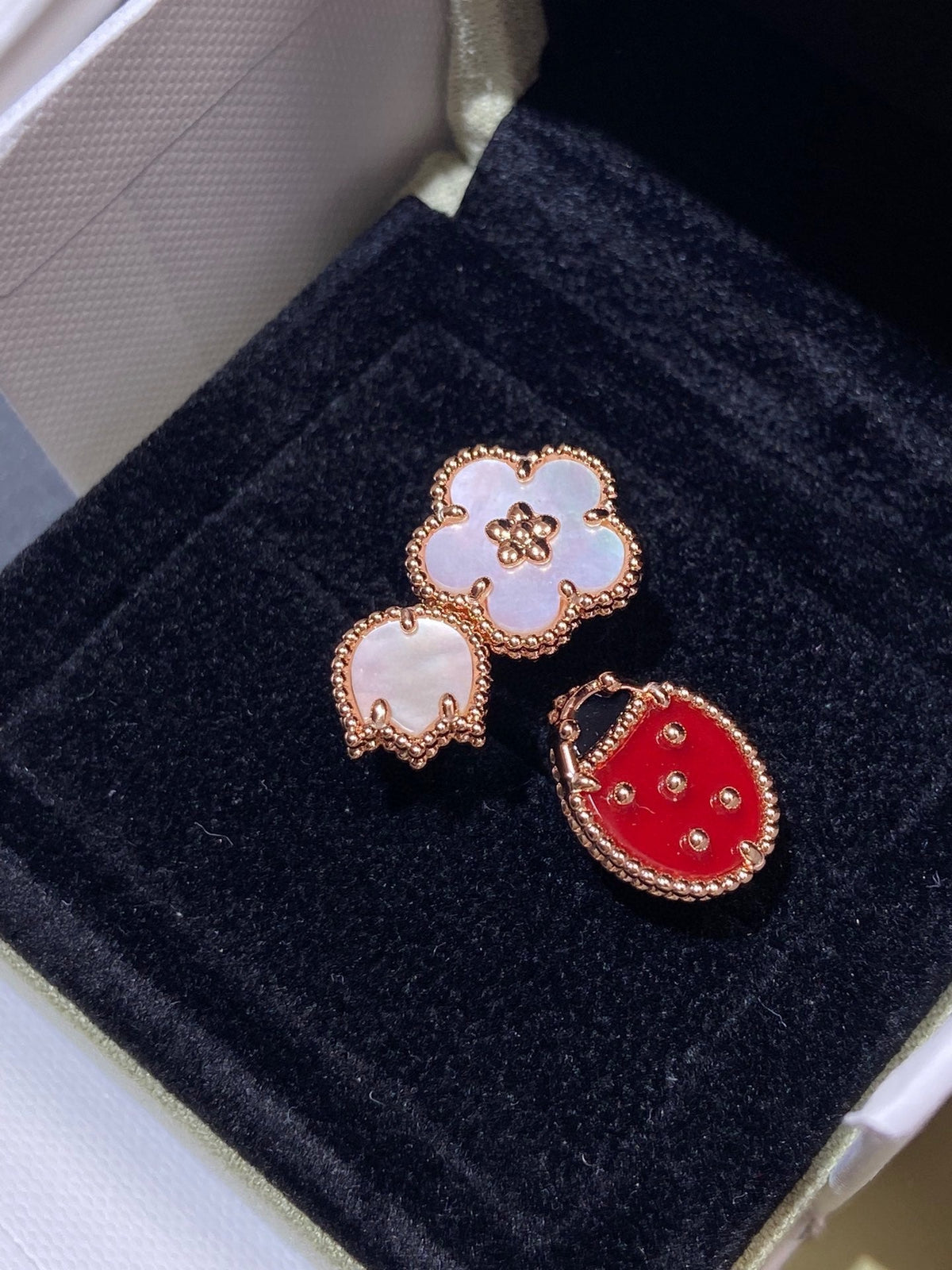 [⭐Shinejoy]LUCKY 3 MOTIF ROSE GOLD RING