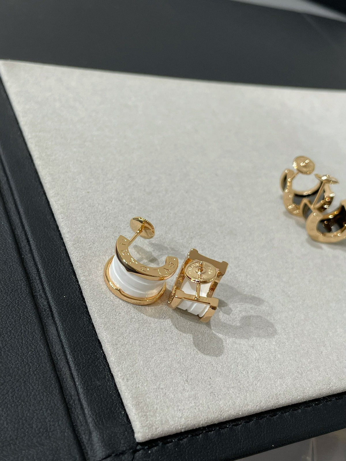 [⭐Shinejoy]ZERO 1 PINK GOLD CERAMIC EARRINGS