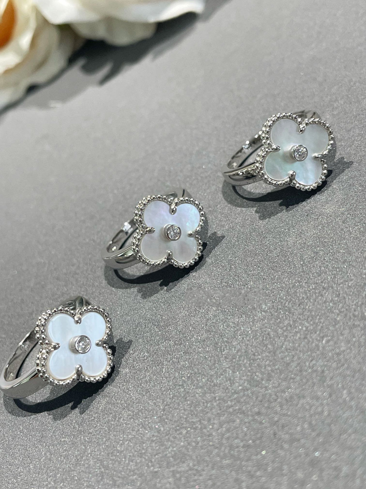 [⭐Shinejoy]CLOVER SILVER MOP DIAMOND RING