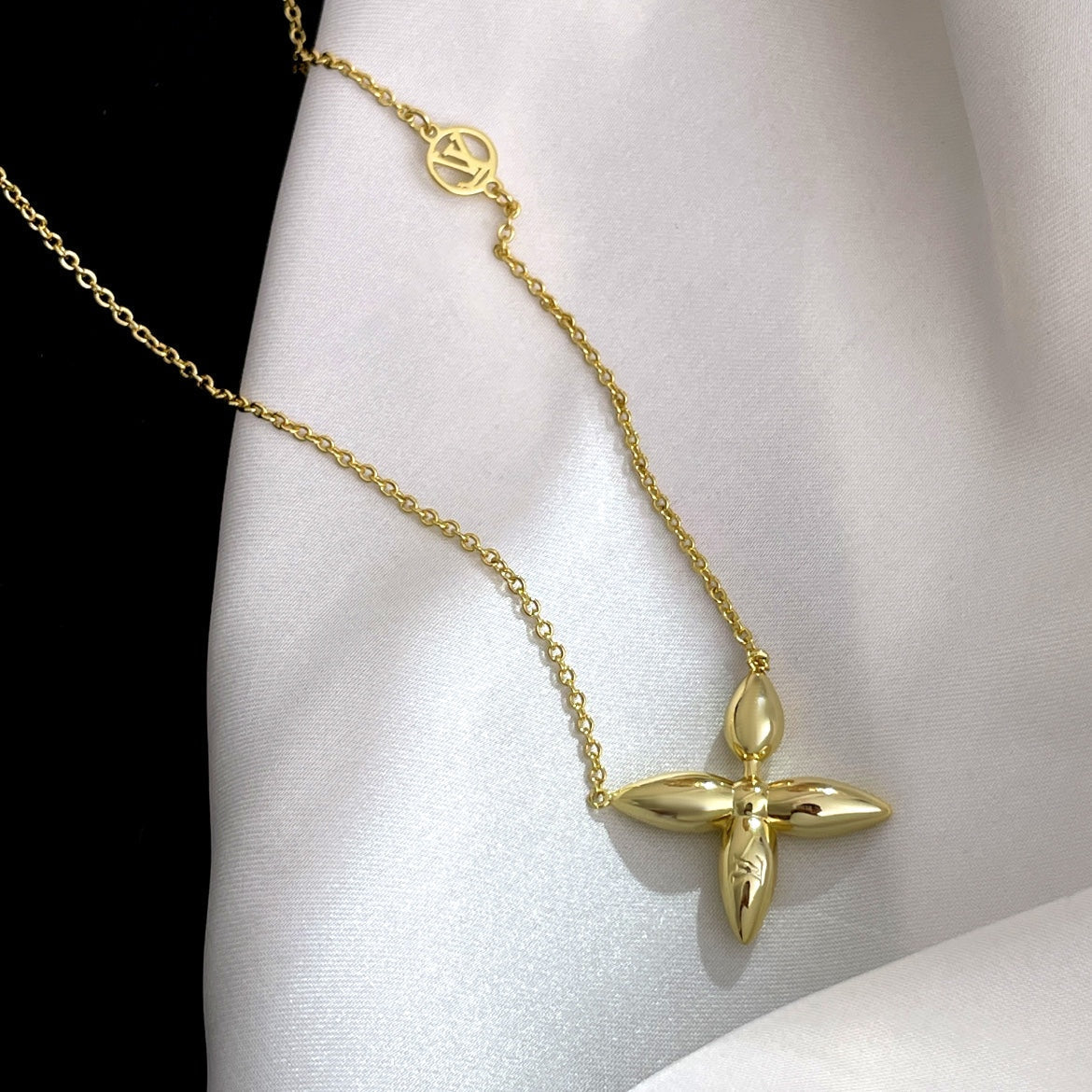 [⭐Shinejoy]LOUISETTE GOLD NECKLACE