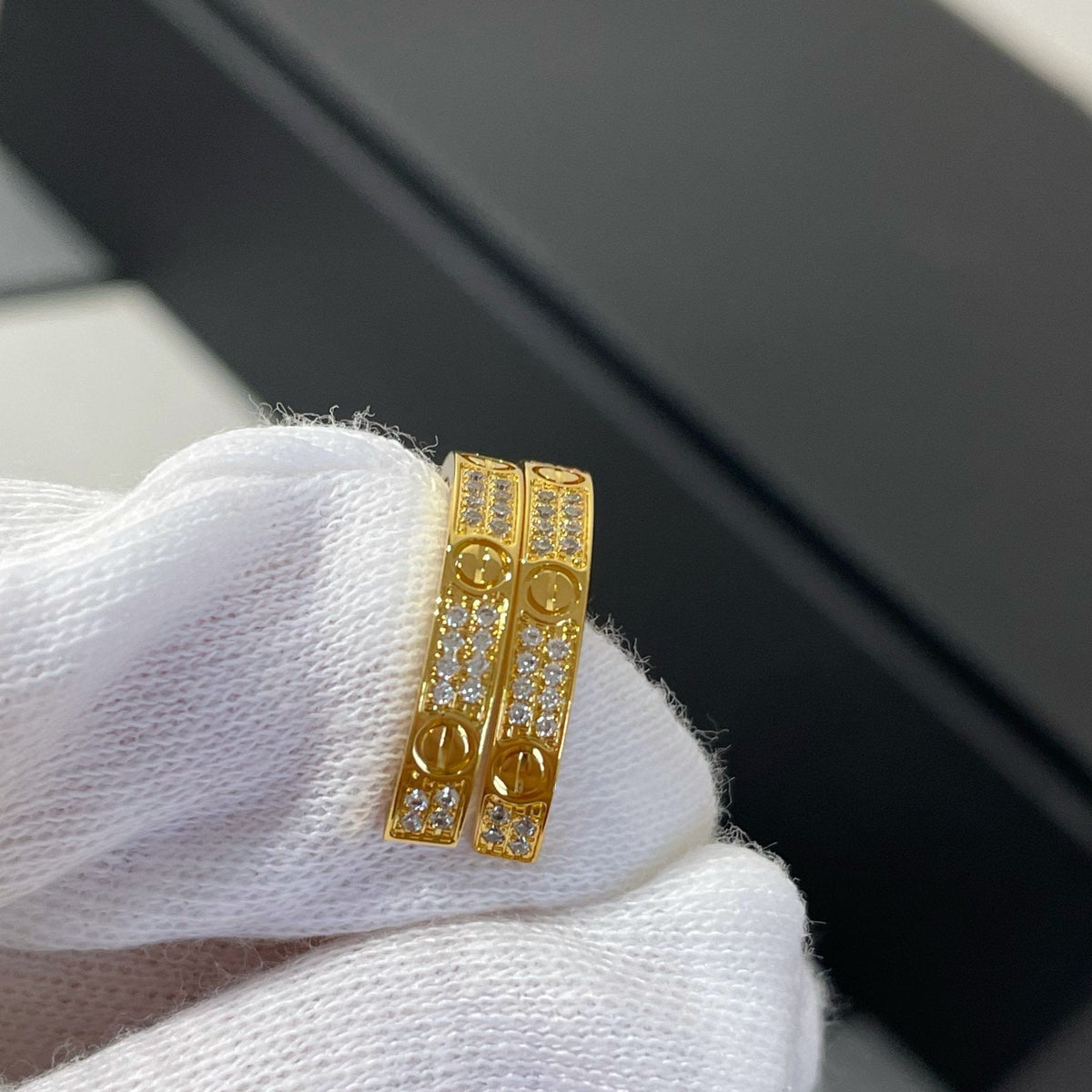 [⭐Shinejoy]LOVE DIAMOND GOLD HOOP EARRINGS