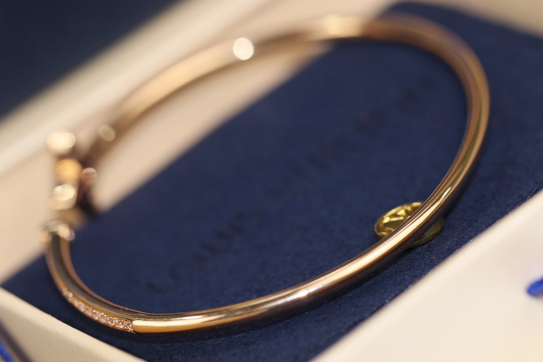 [⭐Shinejoy]IDYLLE PINK GOLD OPEN BRACELET DIAMOND PAVED