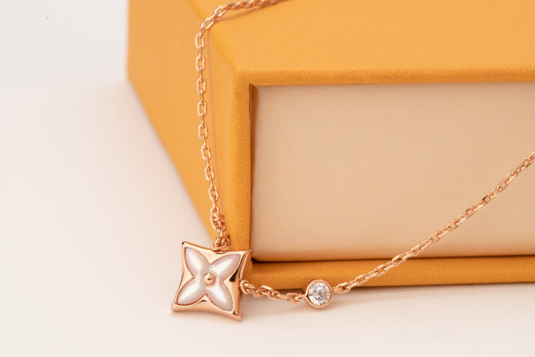[⭐Shinejoy]STAR PINK MOP 1 DIAMOND PINK GOLD NECKLACE