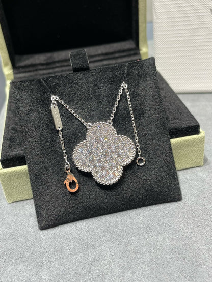 [⭐Shinejoy]CLOVER 25MM LARGE PENDANT DIAMOND PAVED SILVER NECKLACE