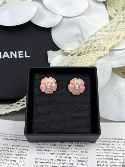 [⭐Shinejoy]26C Pink Camellia Pearl Enamel Stud Earrings
