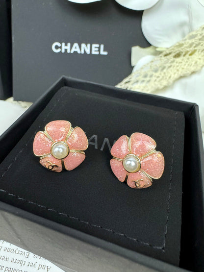 [⭐Shinejoy]26C Pink Camellia Pearl Enamel Stud Earrings