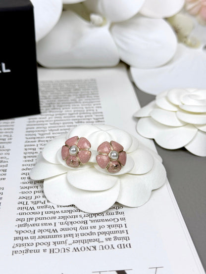 [⭐Shinejoy]26C Pink Camellia Pearl Enamel Stud Earrings