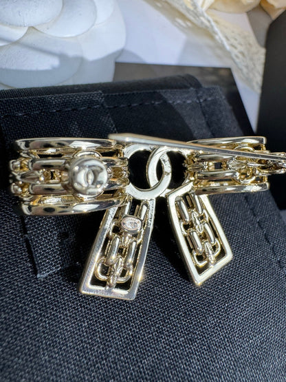 [⭐Shinejoy]25K Hollow Bow Brooch