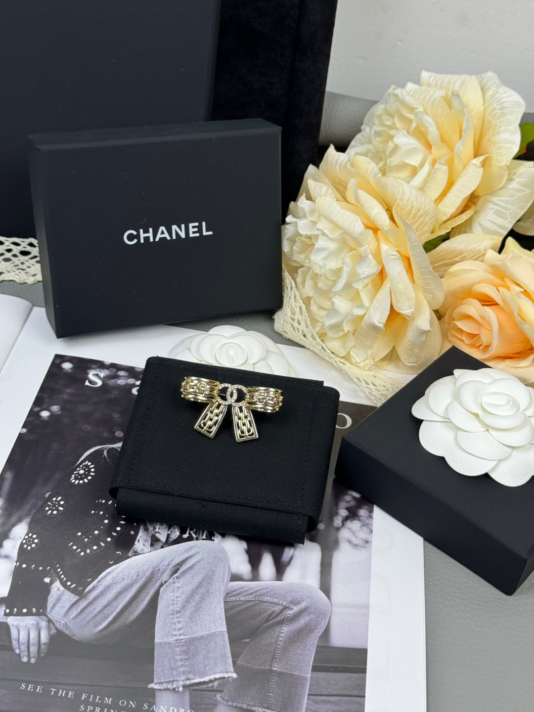 [⭐Shinejoy]25K Hollow Bow Brooch