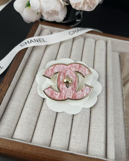 [⭐Shinejoy]Pink Resin Classic Brooch 5cm