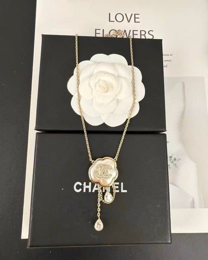 [⭐Shinejoy]Cloud Pearl Mother-of-Pearl Diamond Chain Pendant Necklace