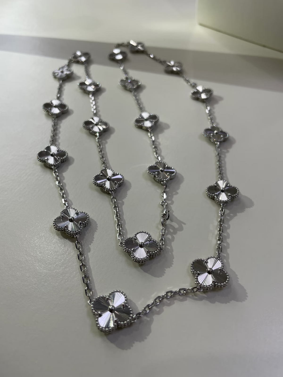 [⭐Shinejoy]CLOVER 20 MOTIFS SILVER LASER