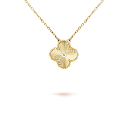 [⭐Shinejoy]CLOVER 15MM LASER NECKLACE AND BOX