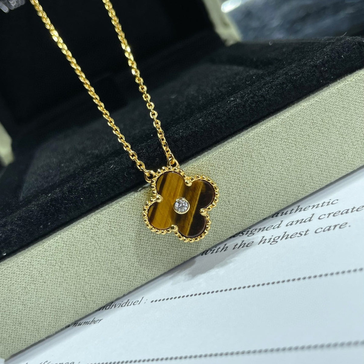 [⭐Shinejoy]CLOVER 15MM DIAMOND AND YELLOW TIGER'S EYE AGATE necklace