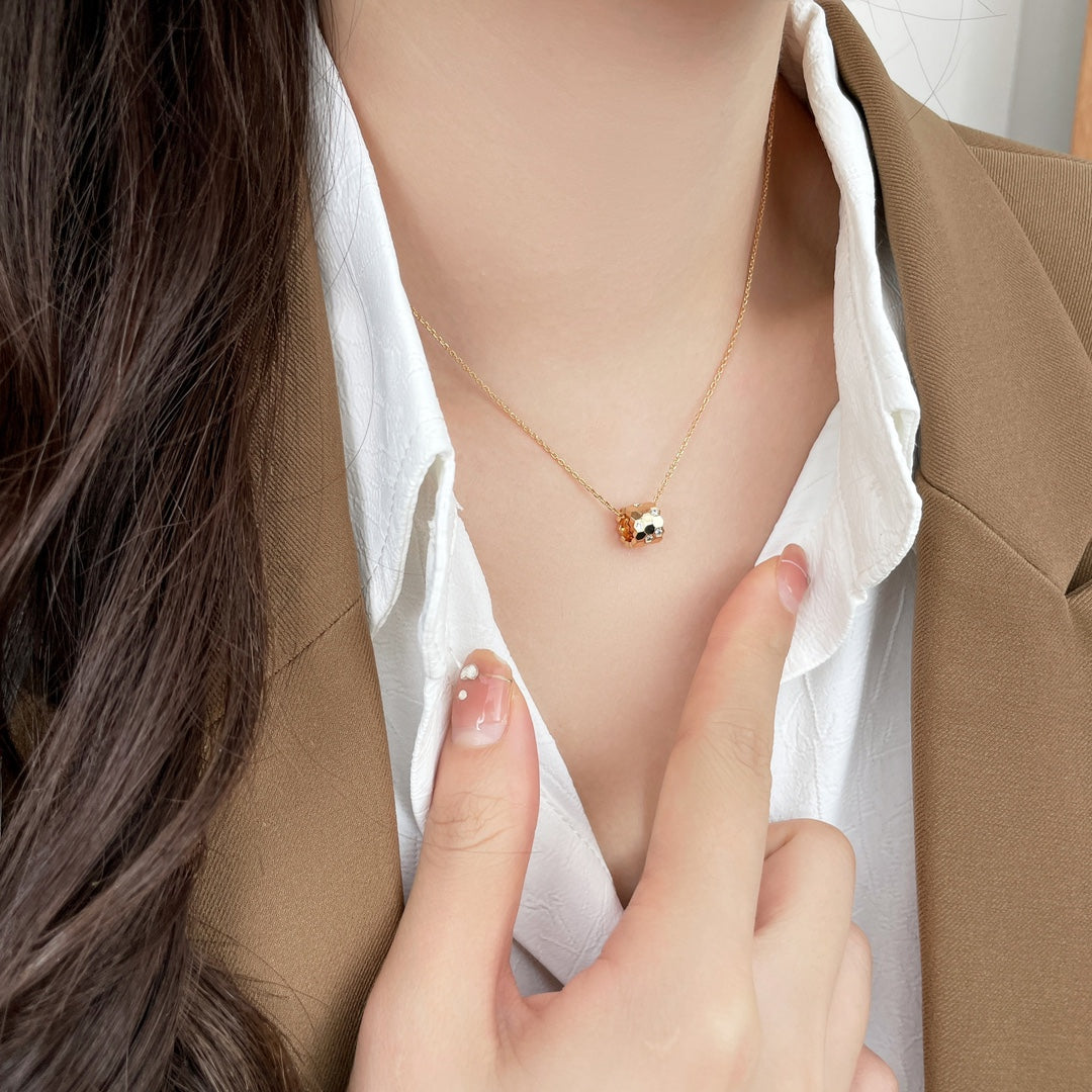 [⭐Shinejoy]BEE MINI PEDANT DIAMOND NECKLACE