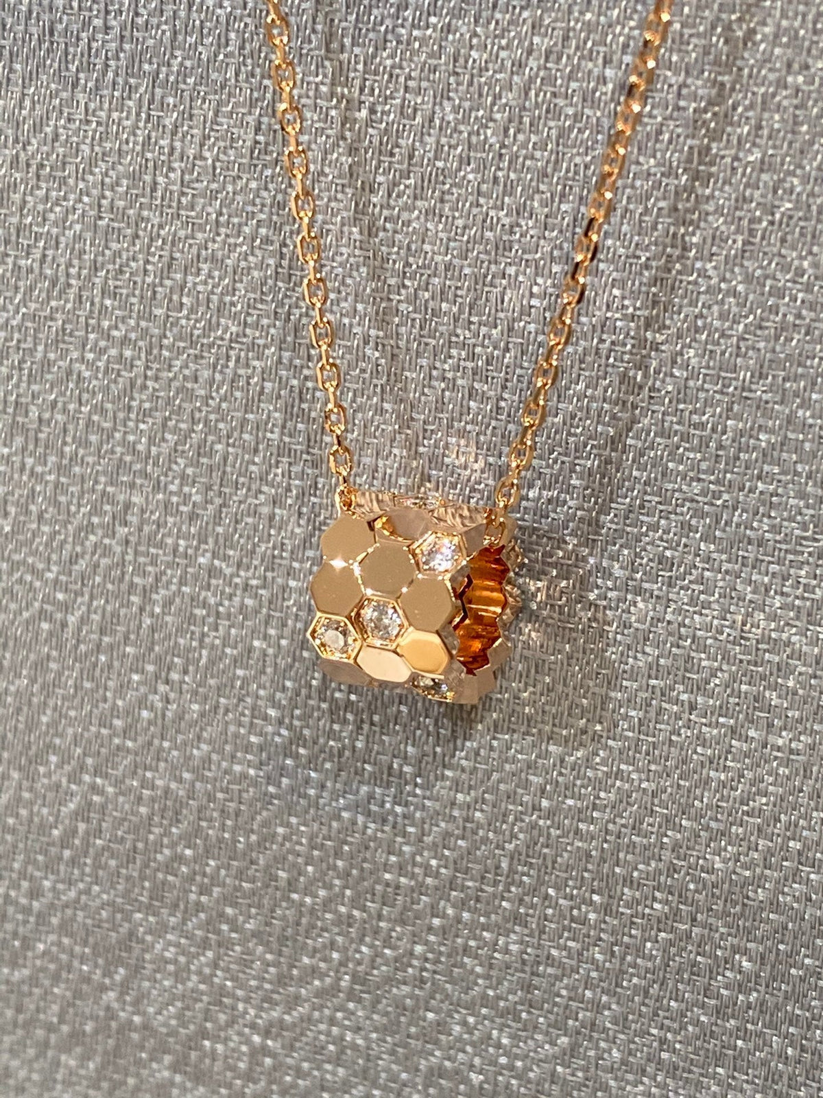 [⭐Shinejoy]BEE LOVE DIAMOND NECKLACE