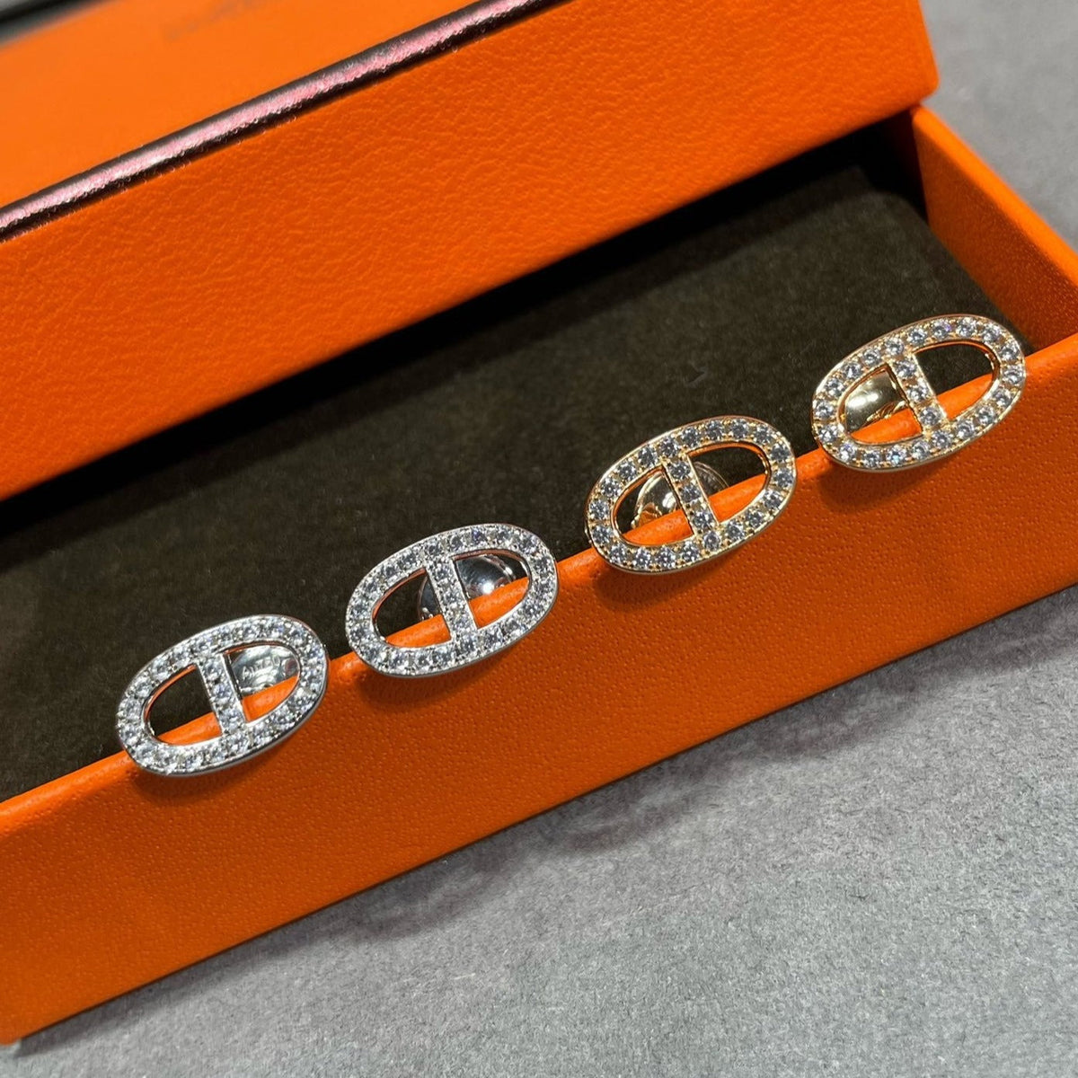 [⭐Shinejoy]HM FULL DIAMOND PIG NOSE STUD EARRINGS