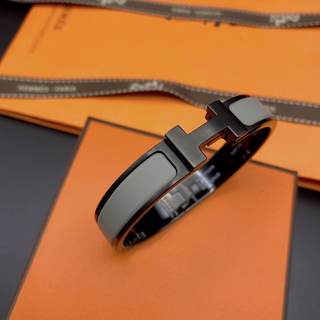 [⭐Shinejoy]CLIC HM SO BLACK GREY BRACELET