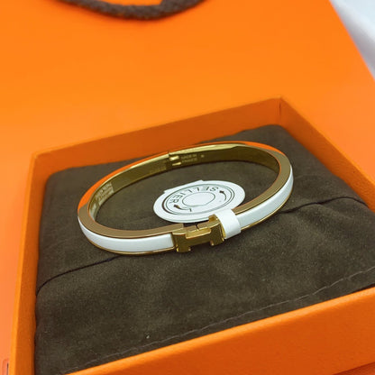 [⭐Shinejoy]CLASSIC HM CLIC WHITE 8MM ENAMEL BRACELET