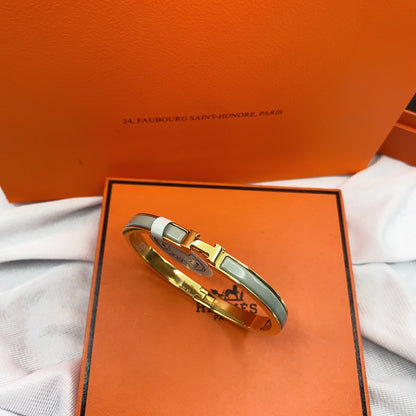 [⭐Shinejoy]CLASSIC HM CLIC GREEN 8MM ENAMEL BRACELET