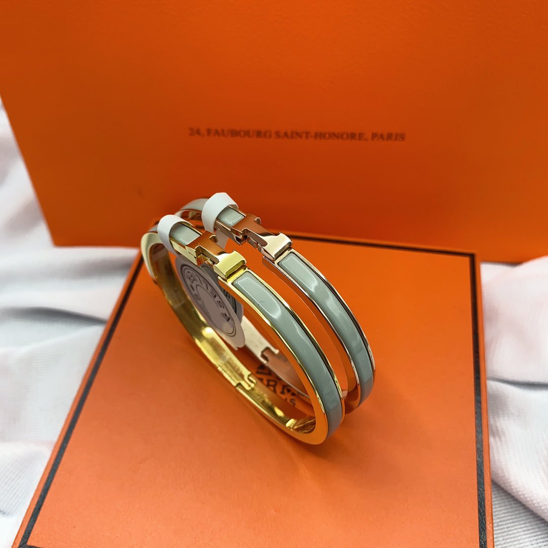 [⭐Shinejoy]CLASSIC HM CLIC GREEN 8MM ENAMEL BRACELET