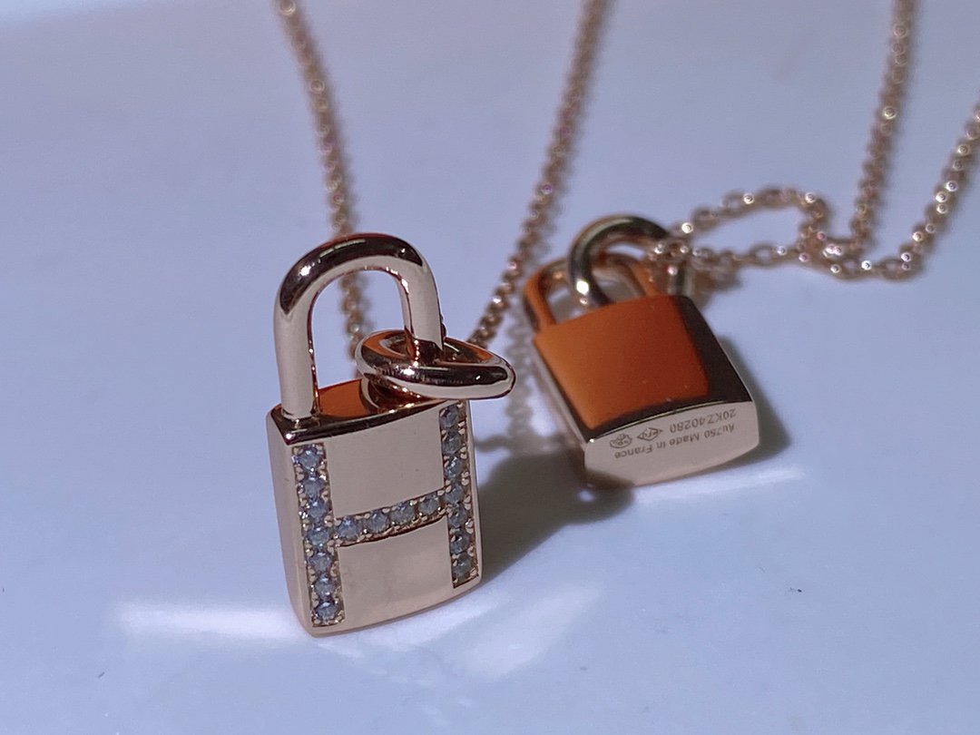 [⭐Shinejoy]HM ADVANCED NICHE LOCK HEAD NECKLACE DIAMONDS