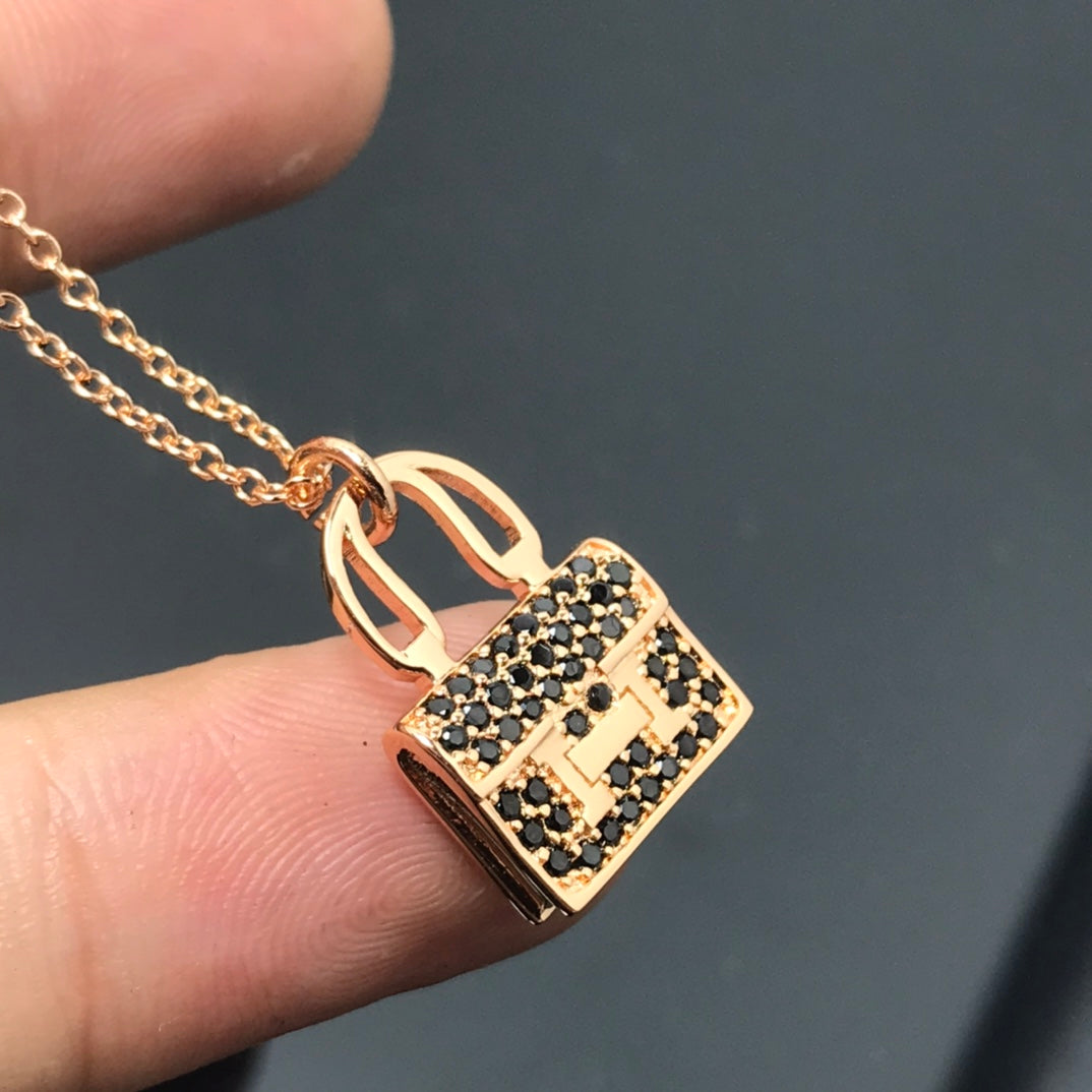[⭐Shinejoy]HM NECKLACE ARRIVAL BLACK DIAMOND