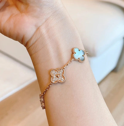 [⭐Shinejoy] CLOVER 5 MOTIF GRAY MOP BRACELET COLLECTION