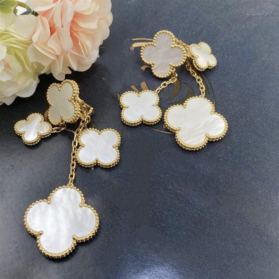 [⭐Shinejoy]CLOVER EARRINGS WHITE MOP 4 MOTIFS GOLD