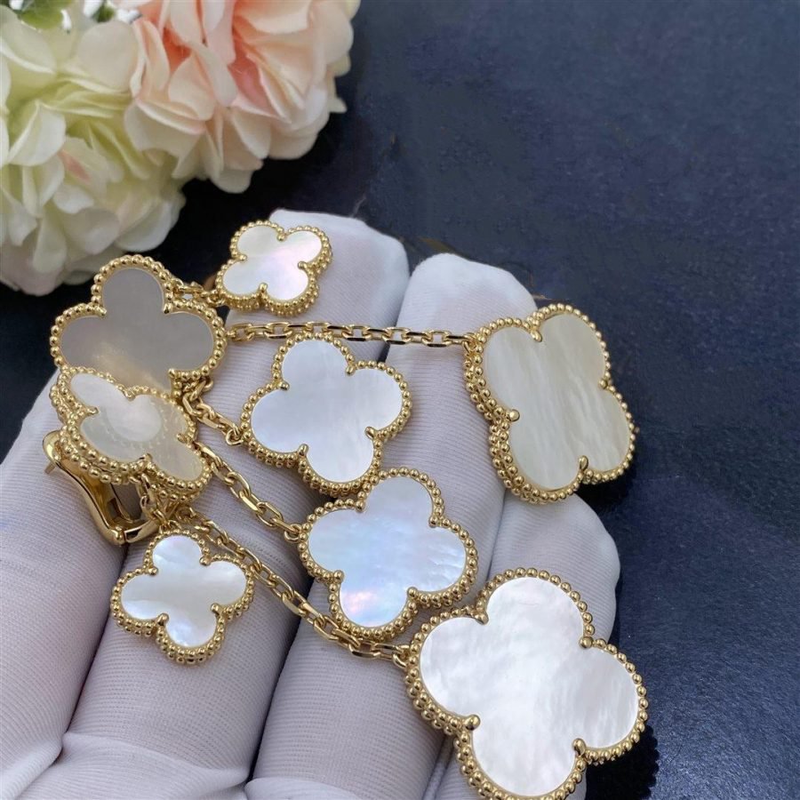 [⭐Shinejoy]CLOVER EARRINGS WHITE MOP 4 MOTIFS GOLD