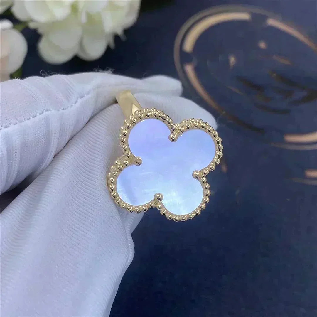 [⭐Shinejoy]CLOVER WHITE MOP RING