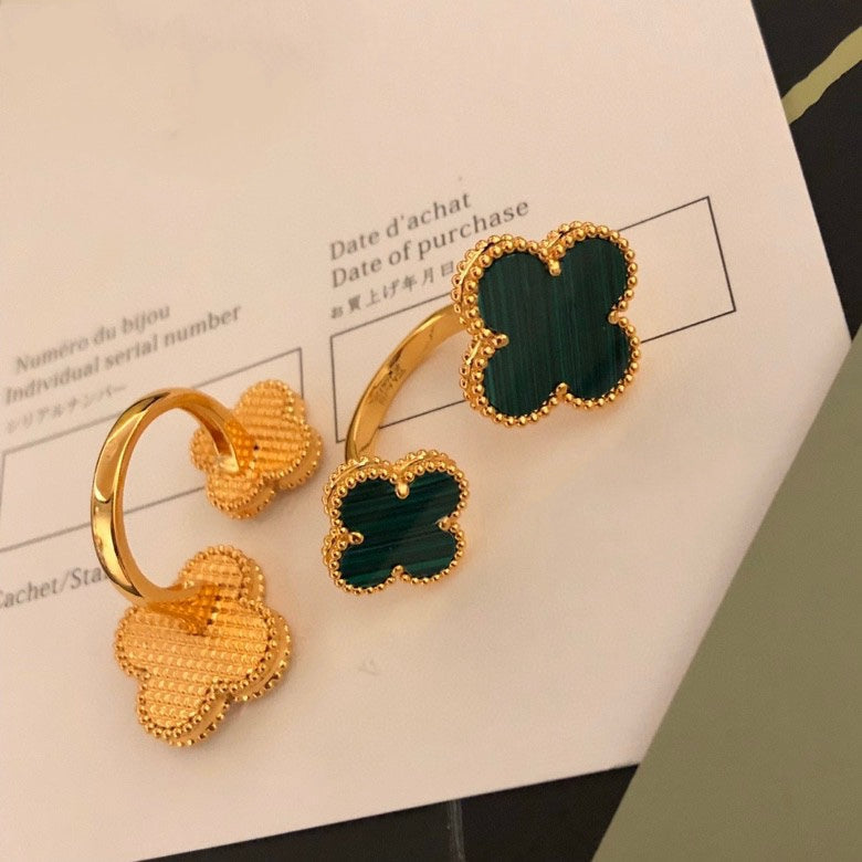 [⭐Shinejoy]CLOVER BETWEEN THE FINGER RING